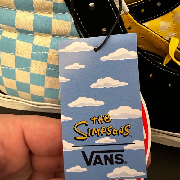 Simpsons x Vans Sk8-Hi Brand New with tag in box - Picture 5 of 8